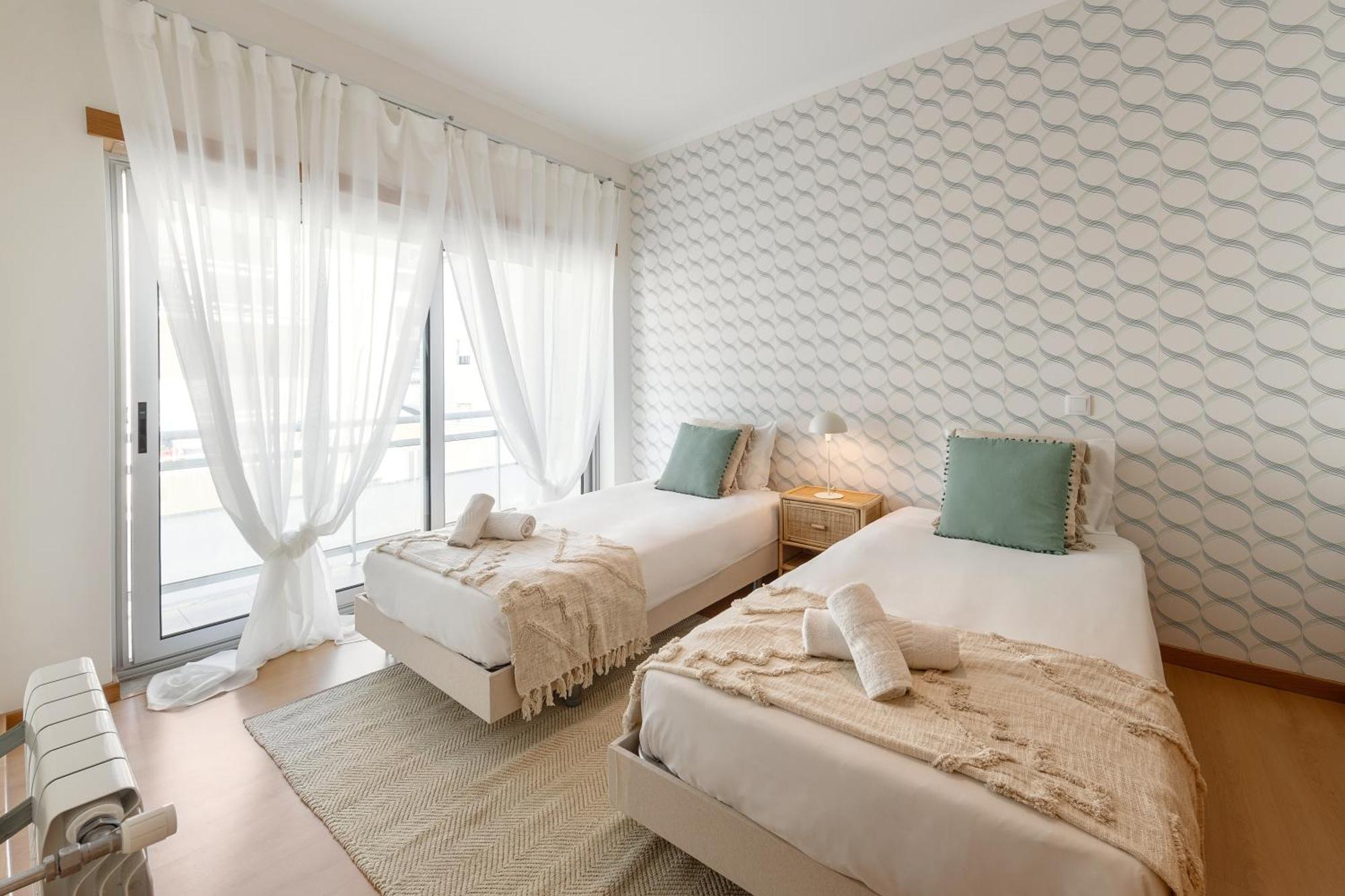 Nazare Beach House Екстер'єр фото